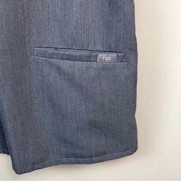 Figs Casma Three-Pocket Scrub Top - Picture 8 of 10